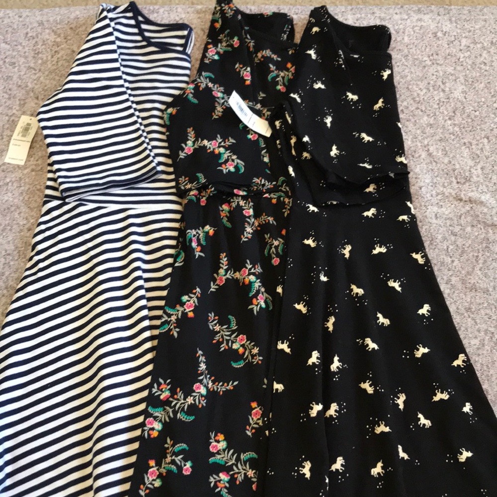 Girls 10/12. Old navy dress bundle See description
